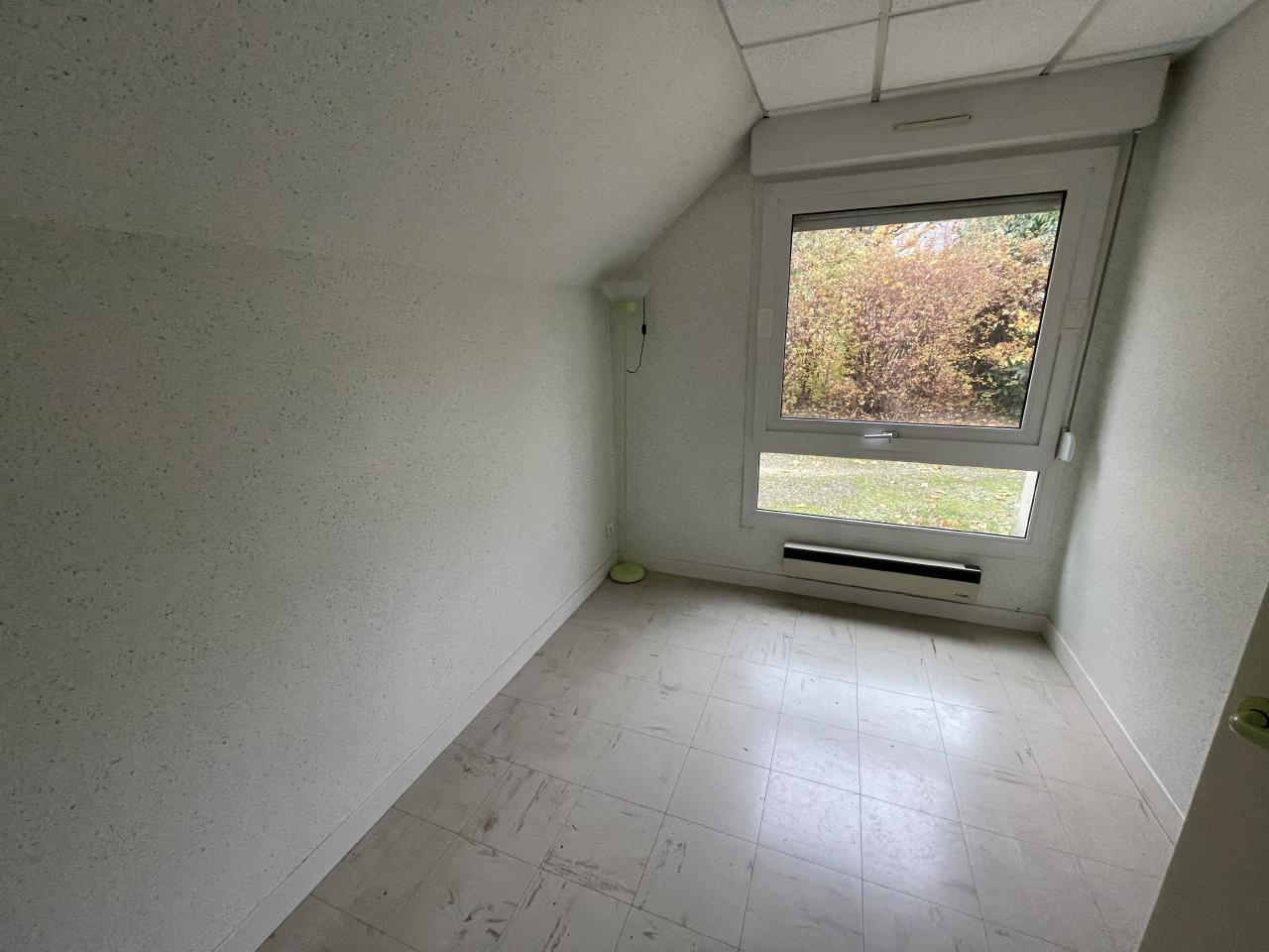 Bureau Saint-Avertin 91m² Location bureau Saint-Avertin Indre-et-Loire OLBUR2317659 3